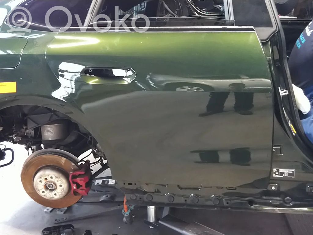 BMW i4 Galinės durys 
