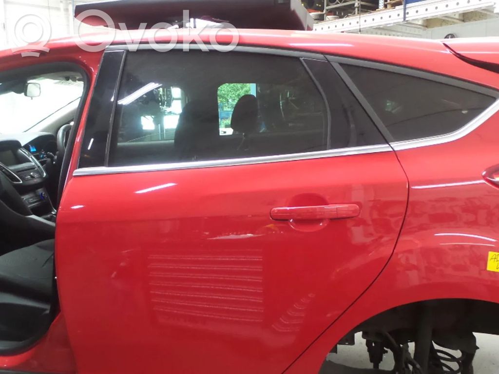 Ford Focus Galinės durys 
