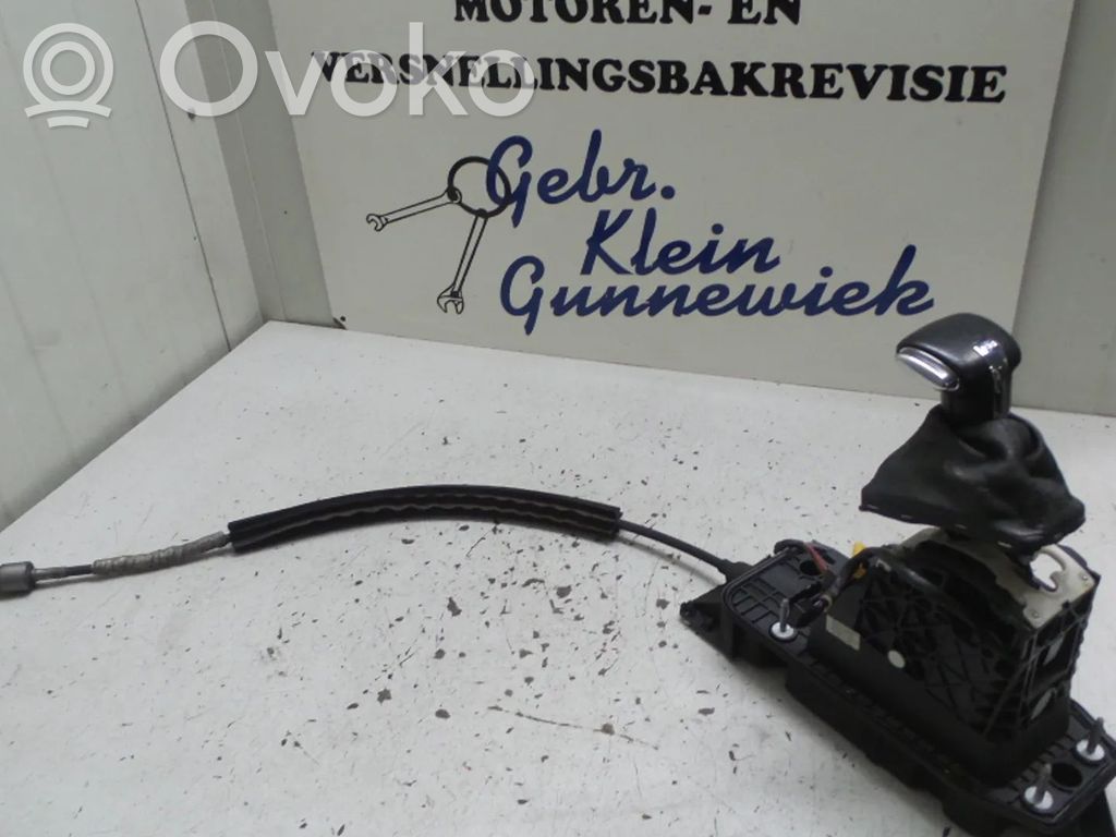 Volkswagen PASSAT CC Gear shifter/selector 