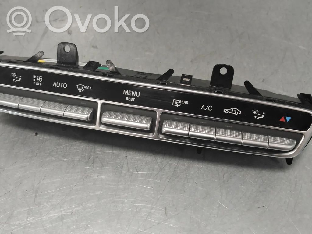 Mercedes-Benz E W213 Climate control unit 