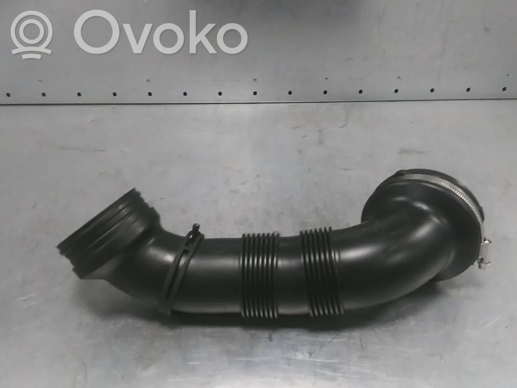 Volkswagen Golf VIII Conductă/furtun admisie aer 
