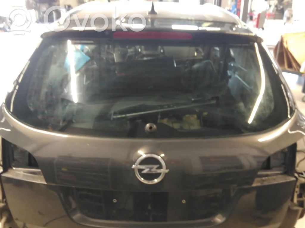 Opel Astra J Tailgate/trunk/boot lid 