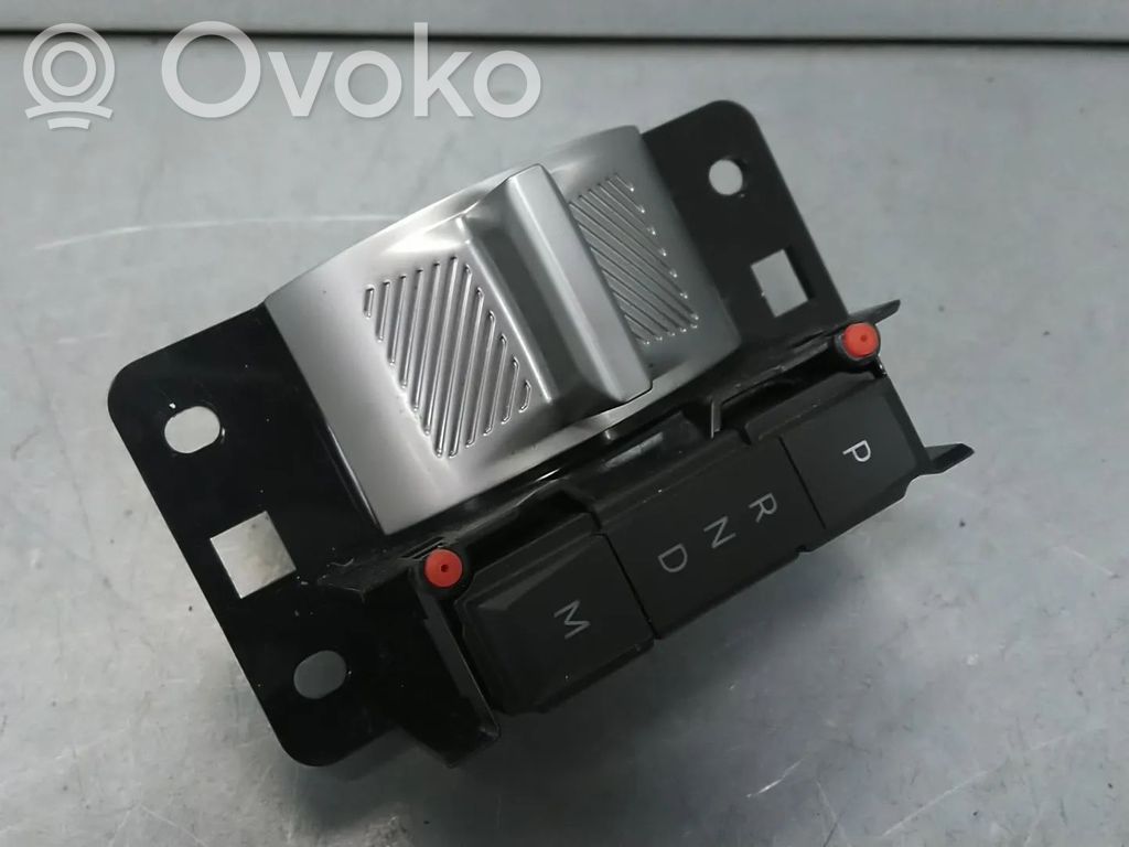 Opel Corsa F Lewarek zmiany biegów / górny 