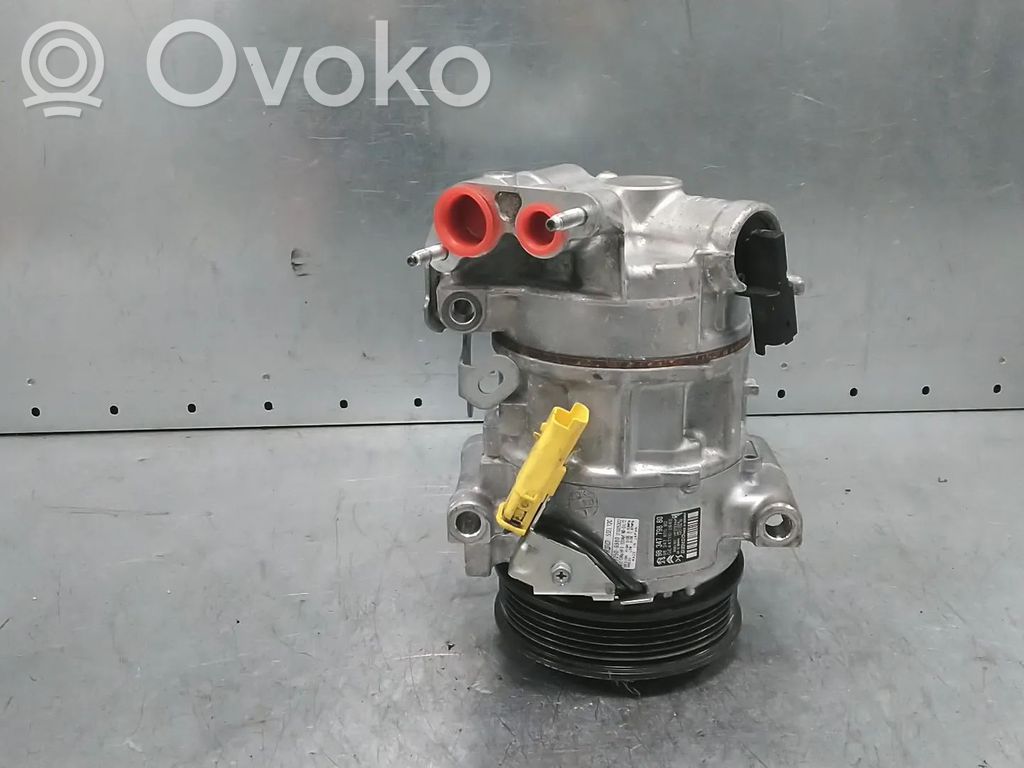 Opel Corsa F Compresor (pompă) aer condiționat (A/C) 