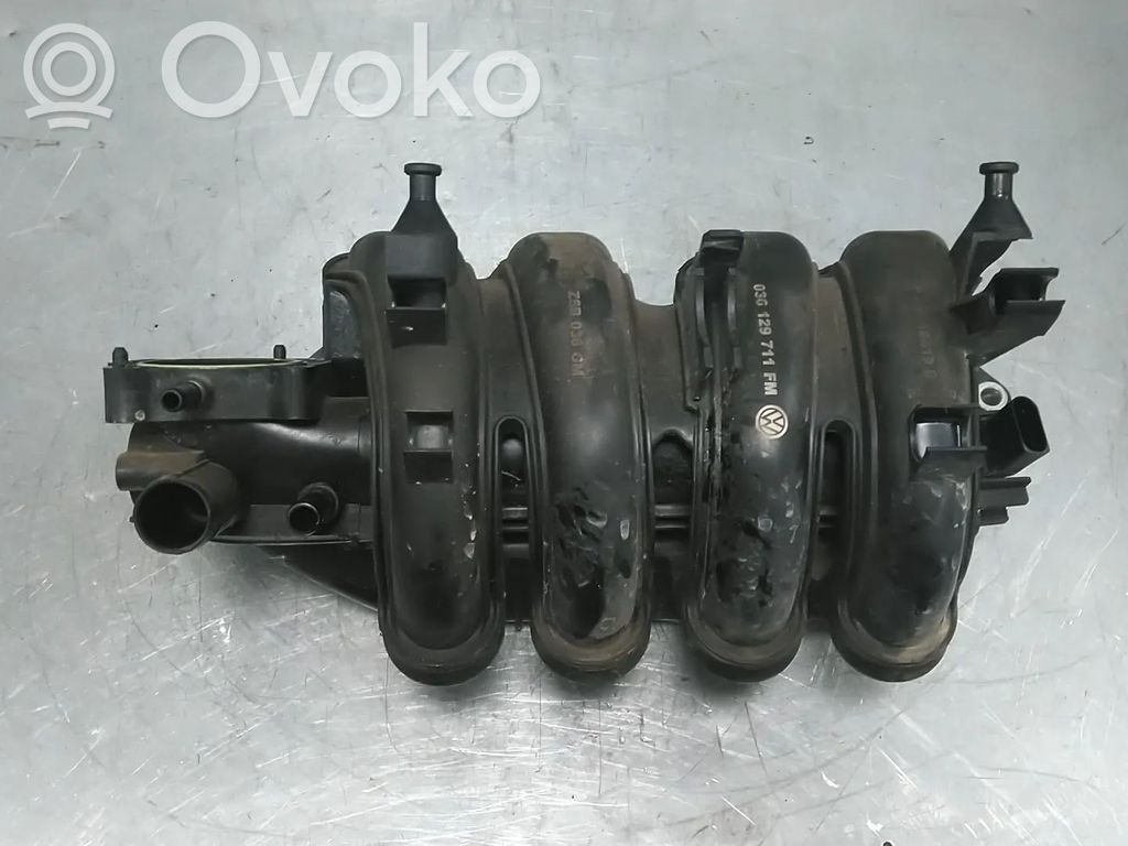 Volkswagen Golf V Kolektor ssący 
