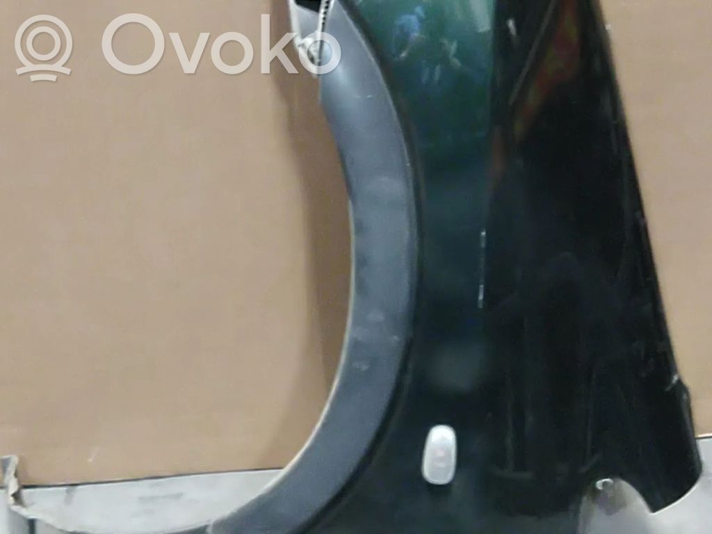 Opel Zafira A Błotnik przedni 