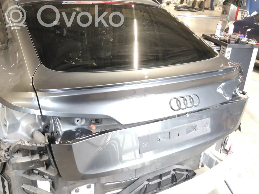 Audi e-tron Aizmugurējais pārsegs (bagāžnieks) 