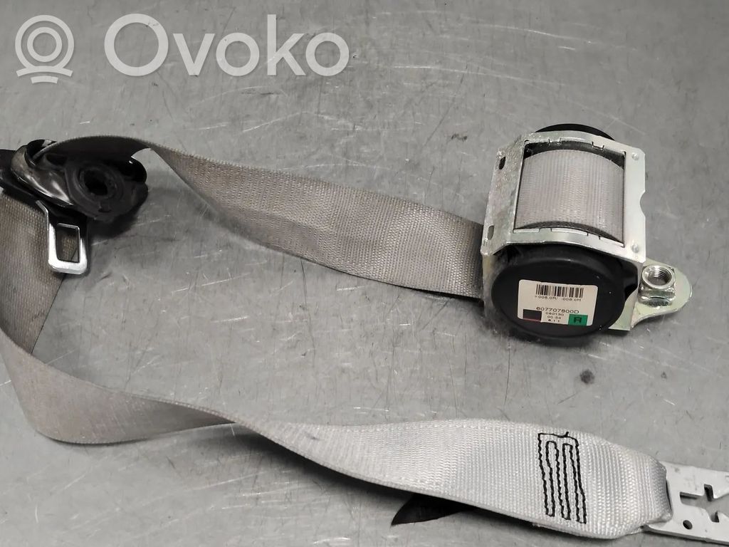 Opel Corsa D Cinturón delantero 