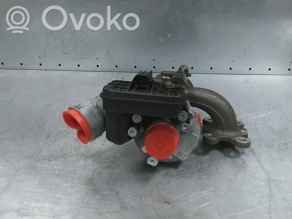 Volkswagen Golf VIII Turbocompressore 