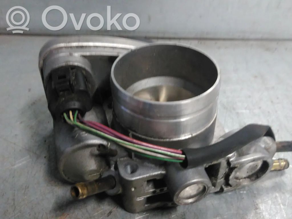 Volkswagen PASSAT B5 Electric throttle body valve 