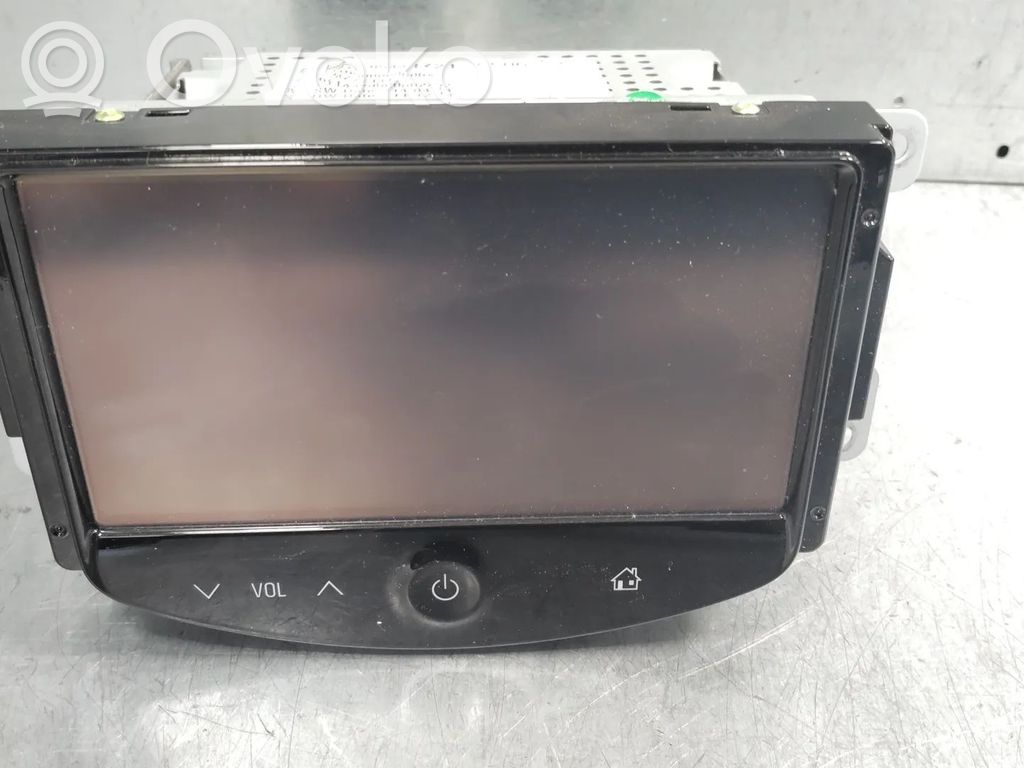 Opel Corsa E Radio/CD/DVD/GPS head unit 