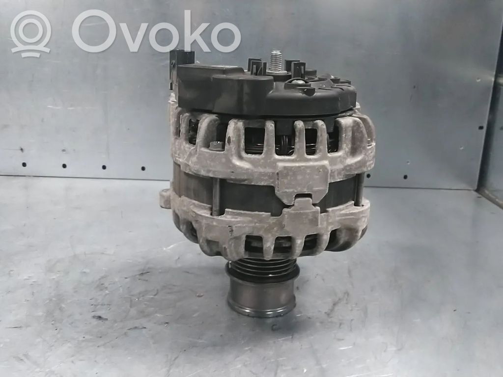 Volkswagen Golf VII Alternator 