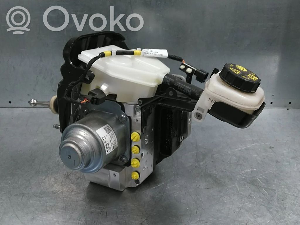 Volvo XC40 Jarrutehostin 