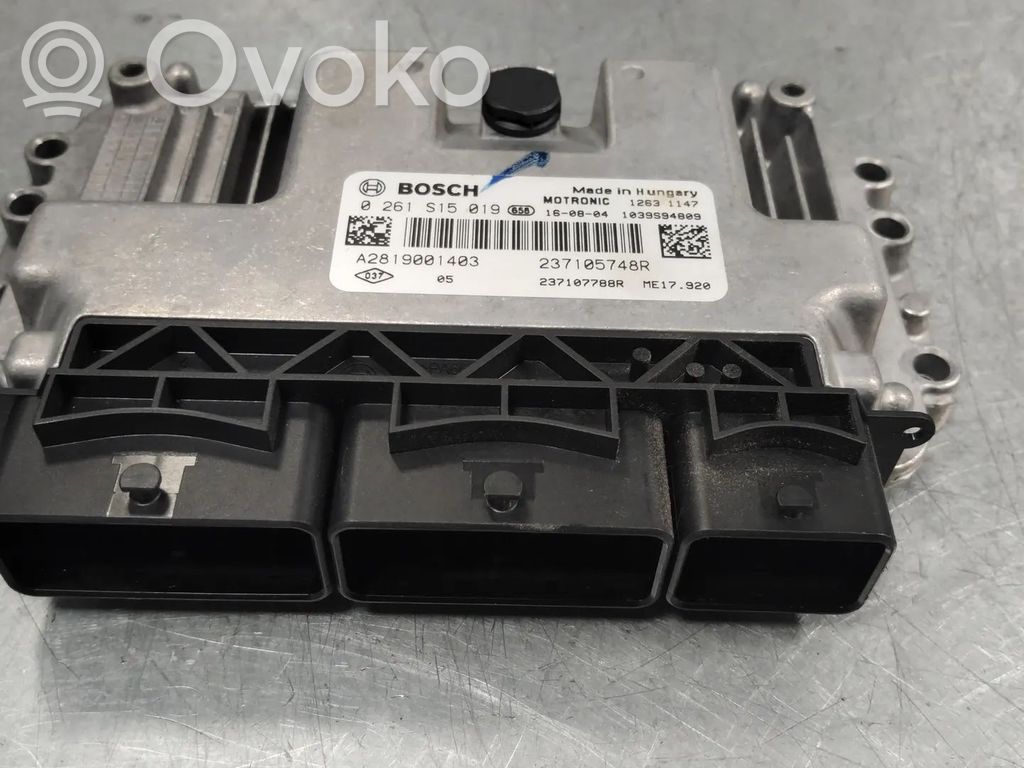 Renault Twingo III Engine control unit/module 