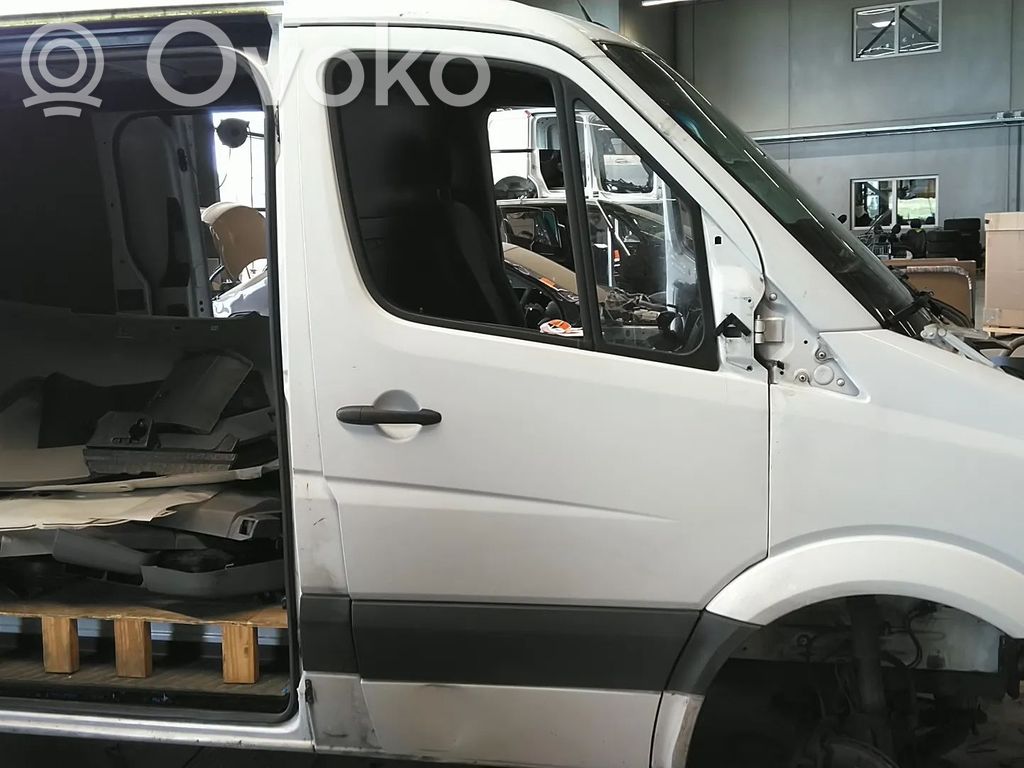 Mercedes-Benz Sprinter W906 Durvis 