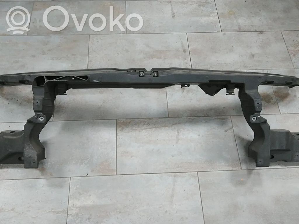 Volkswagen Transporter - Caravelle T5 Radiatorių panelė 