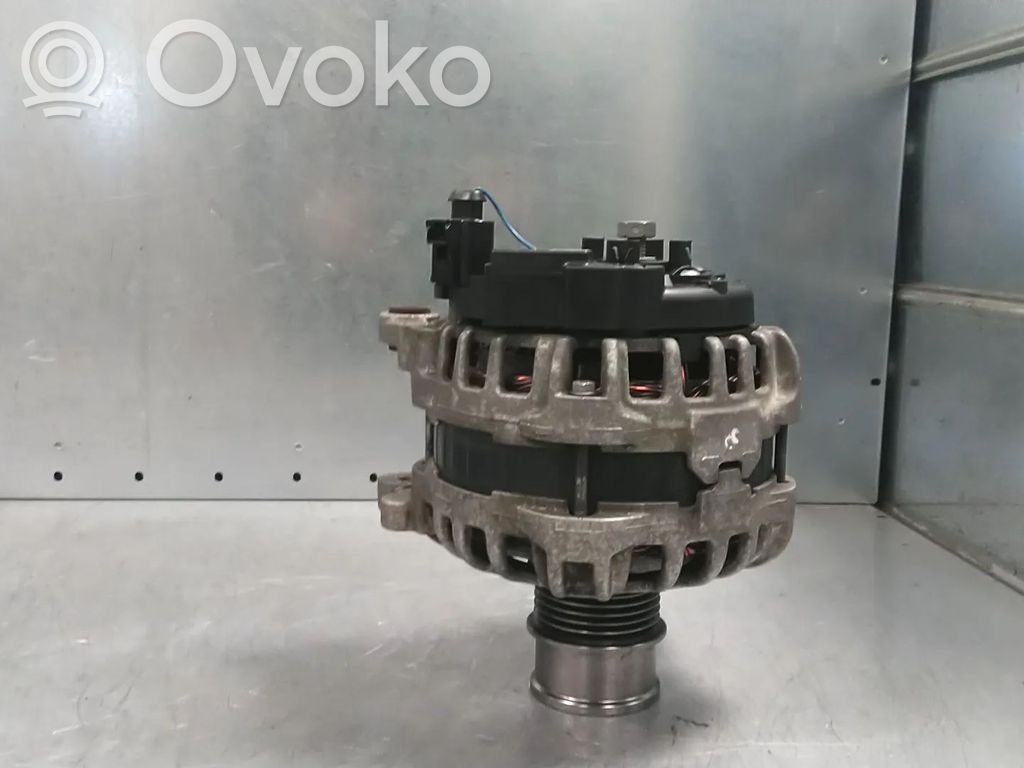 Volkswagen Golf VII Alternator 