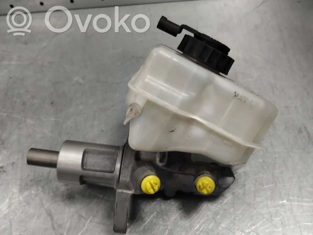 BMW 3 E90 E91 Master brake cylinder 