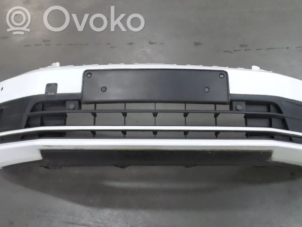 Volkswagen Jetta VI Etupuskuri 