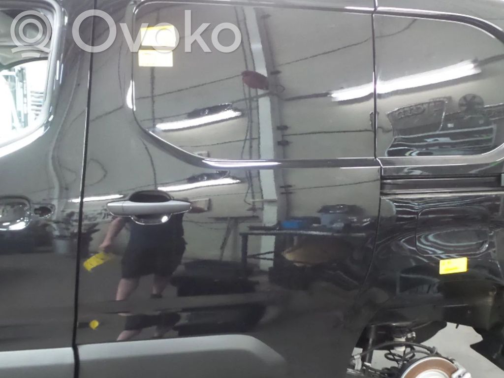 Opel Combo E Side sliding door 