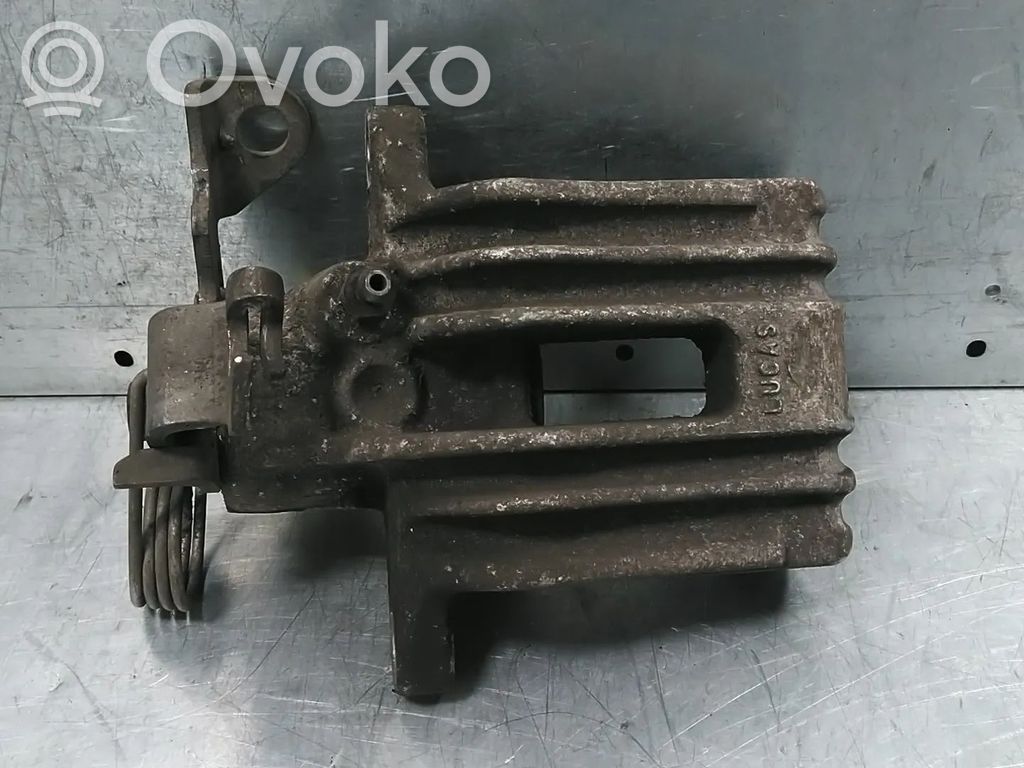 Audi A4 S4 B5 8D Etrier frână spate 