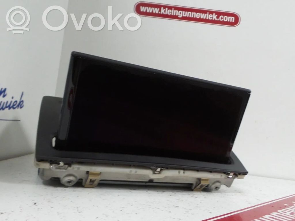 Audi A3 S3 8V Screen/display/small screen 