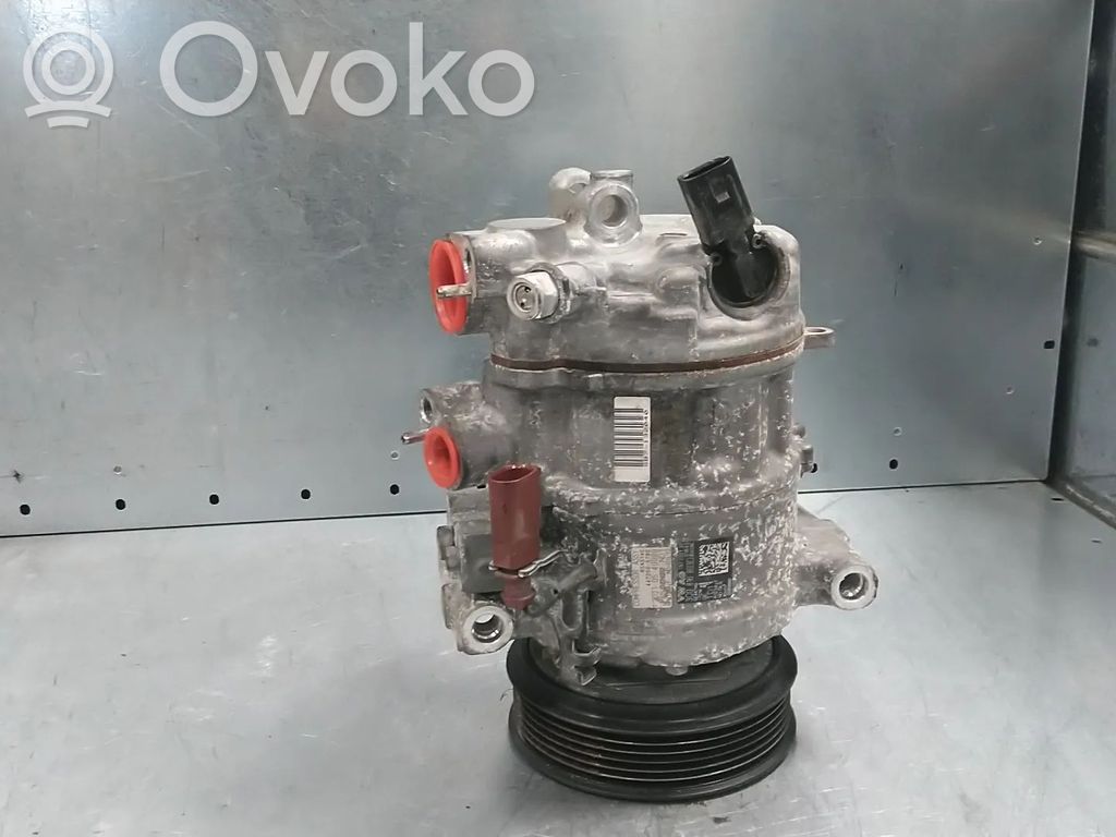 Volkswagen Golf VIII Kompresor / Sprężarka klimatyzacji A/C 
