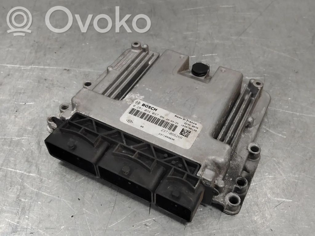Renault Trafic III (X82) Engine control unit/module 