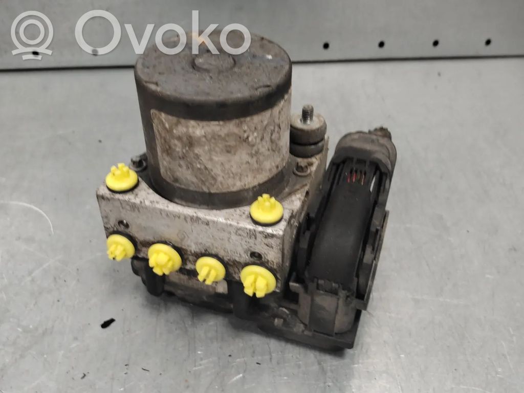 Opel Movano B Блок ABS 