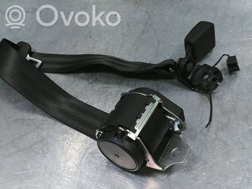 Audi A4 S4 B9 Cinturón trasero 