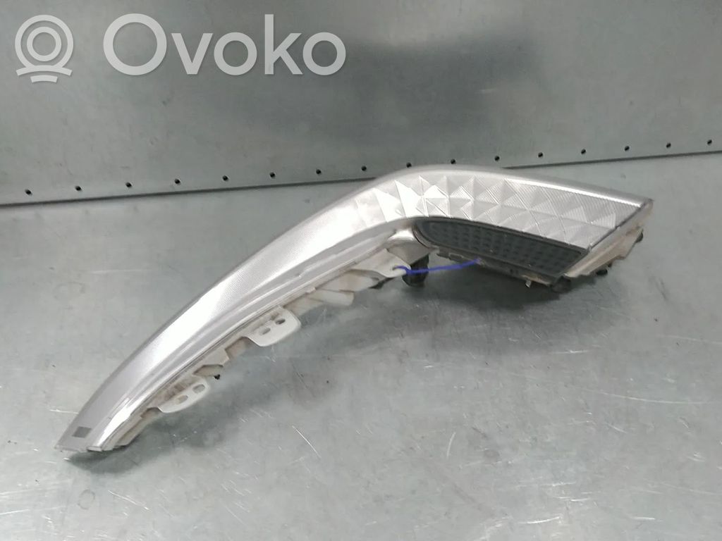 Front indicator light   92305CV000
