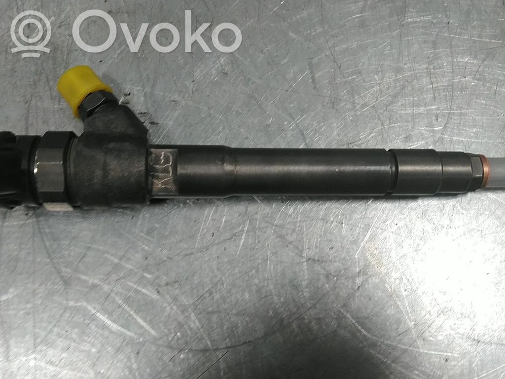 Opel Vivaro Injector combustibil 