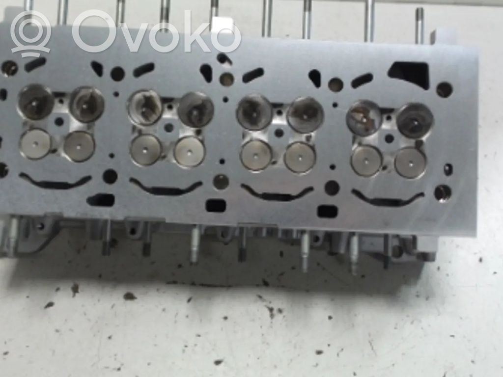 Opel Insignia A Engine head 