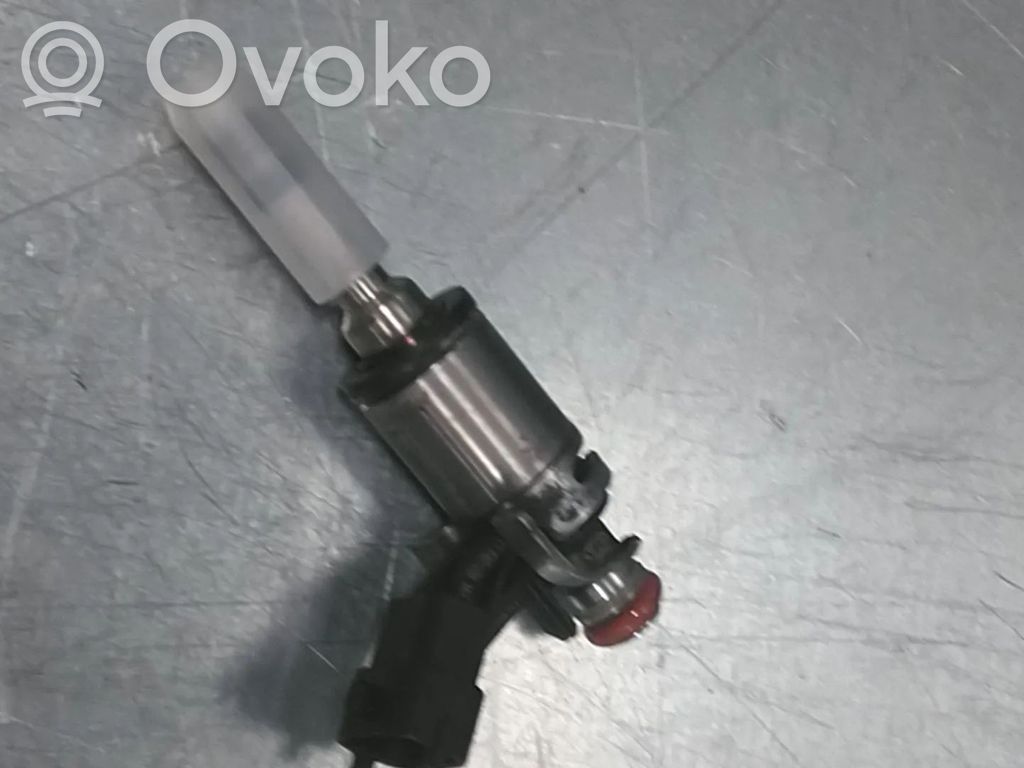 Hyundai i30 Inyector de combustible 