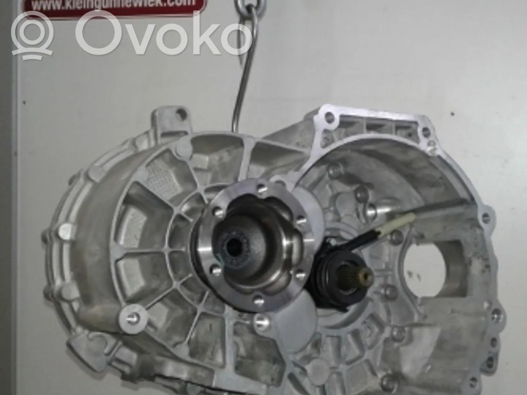 Volkswagen Tiguan Cutie viteze manuală cu 5 trepte 