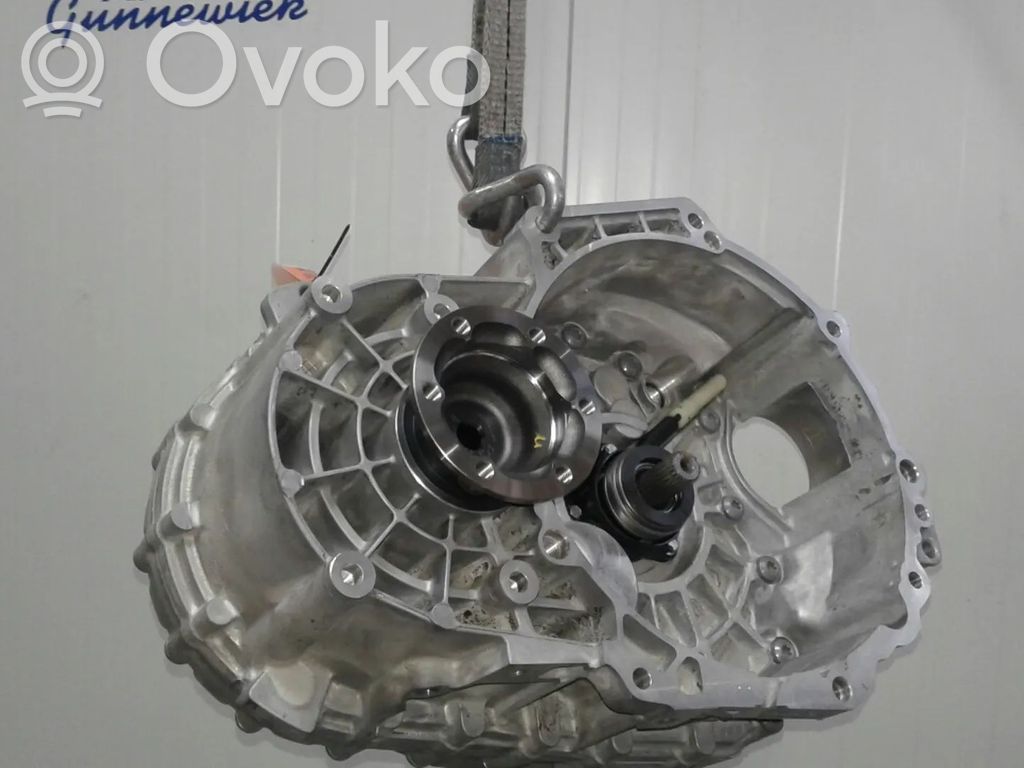Volkswagen Arteon Cutie viteze manuală cu 5 trepte