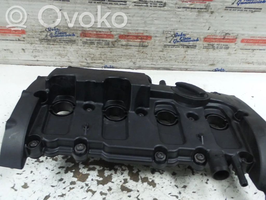 Audi A6 S6 C6 4F Pokrywa zaworów 
