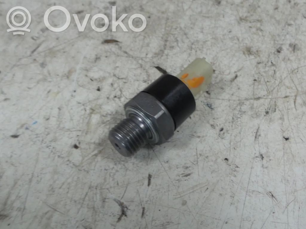 Sensor   8200970474