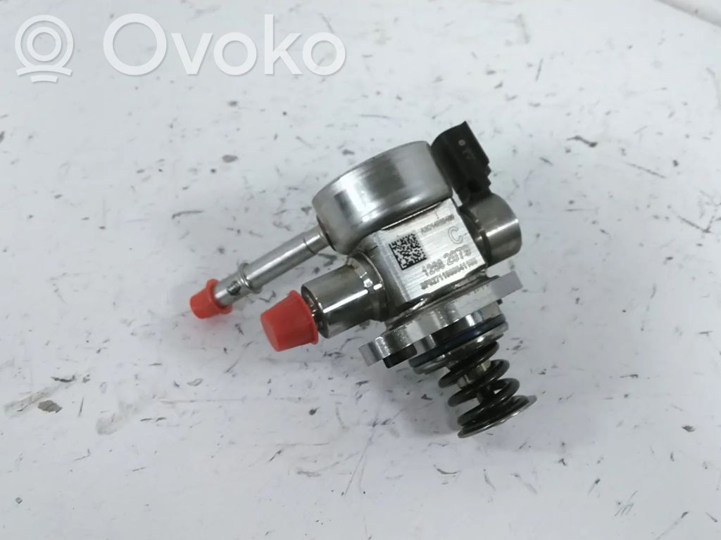 Vauxhall Astra K Fuel injection high pressure pump 