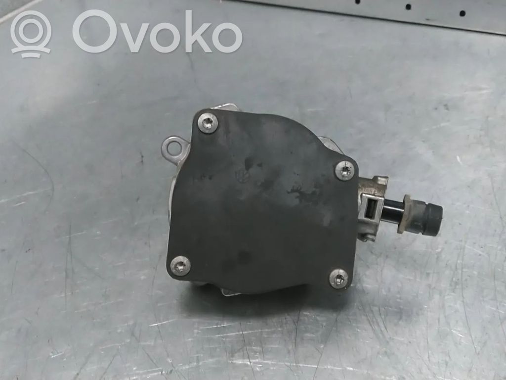 Volkswagen Golf V Master brake cylinder 