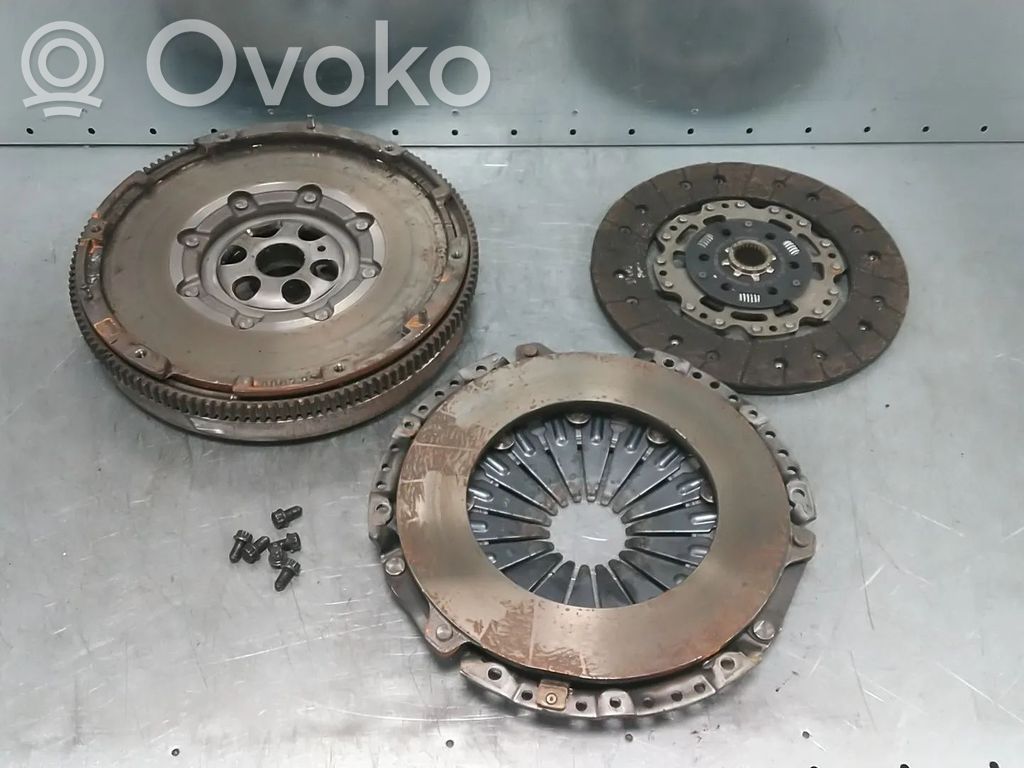 Volkswagen Golf V Koło zamachowe 