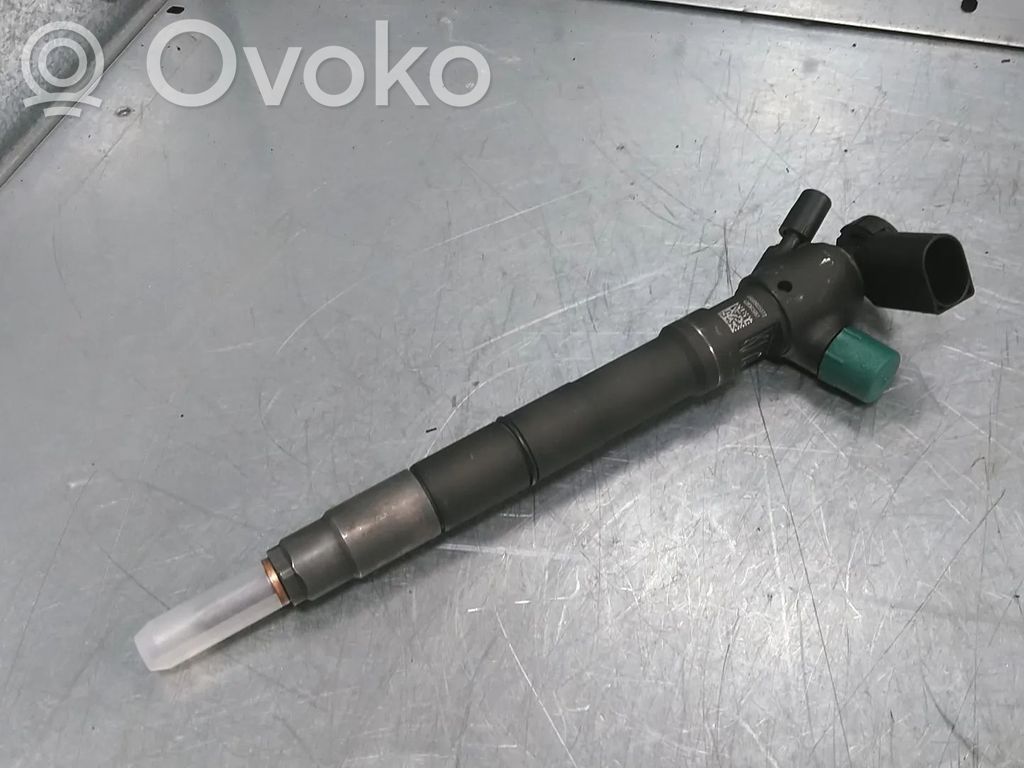 Volkswagen Golf VII Inyector de combustible 