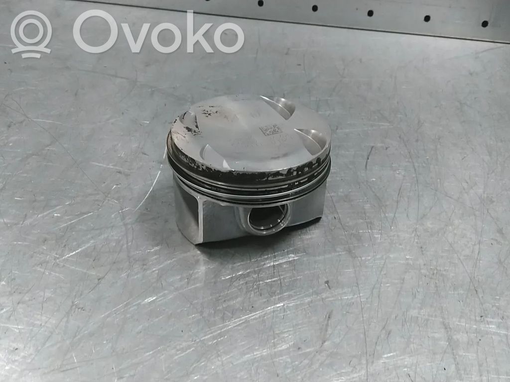 Volkswagen Polo V 6R Pistón 