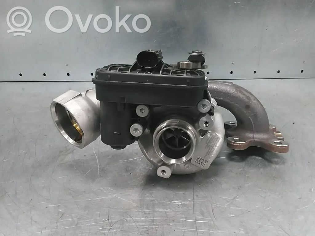Volkswagen Golf VIII Turbocompressore 