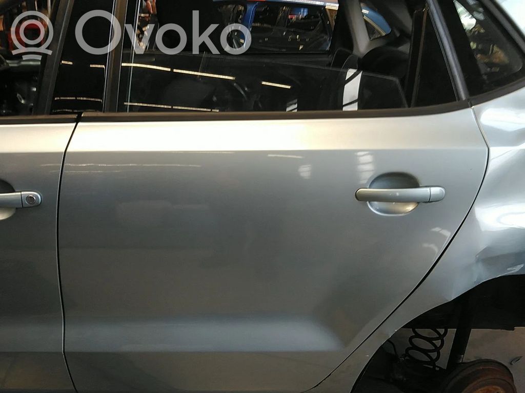 Volkswagen Polo V 6R Drzwi tylne 