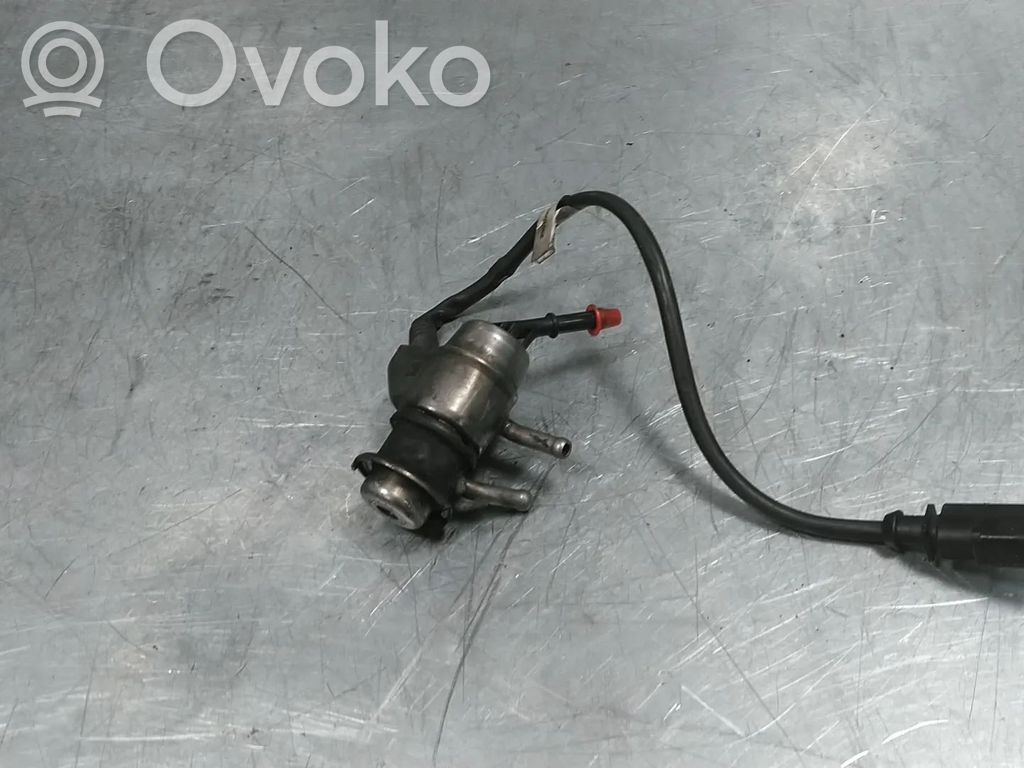 Inyector de AdBlue   4G0131113E,0444025054,0444025082,4G0131113C,4G0131113D,DMGA
