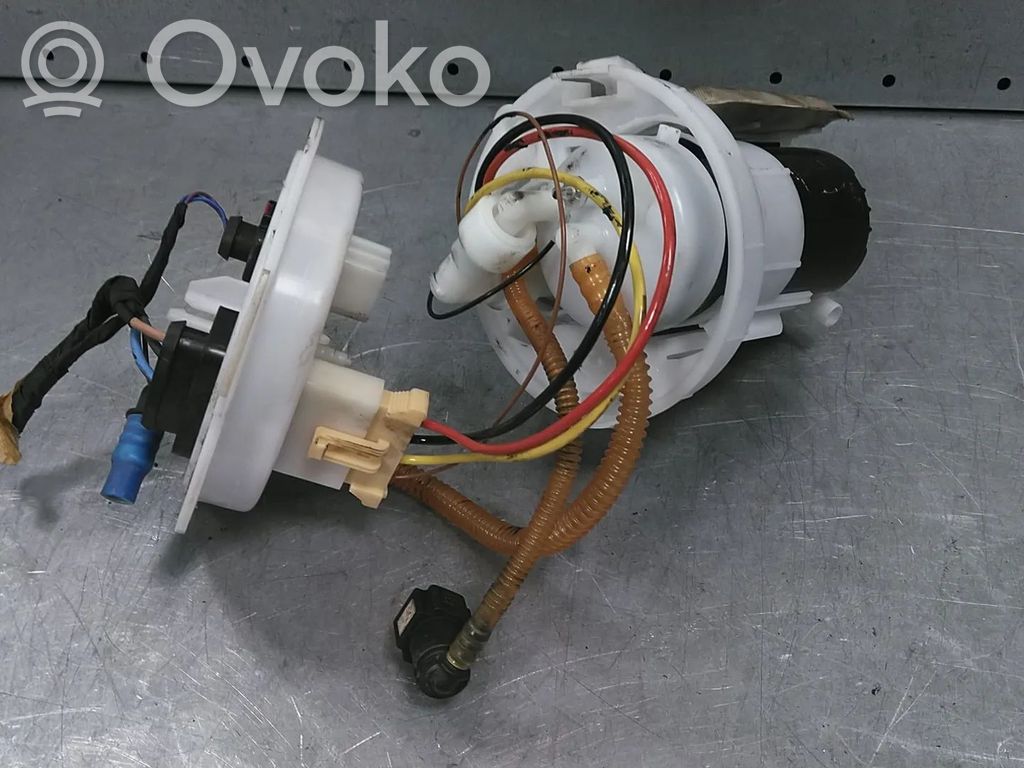 Bomba interna de combustible   8W0919087L,DLVB