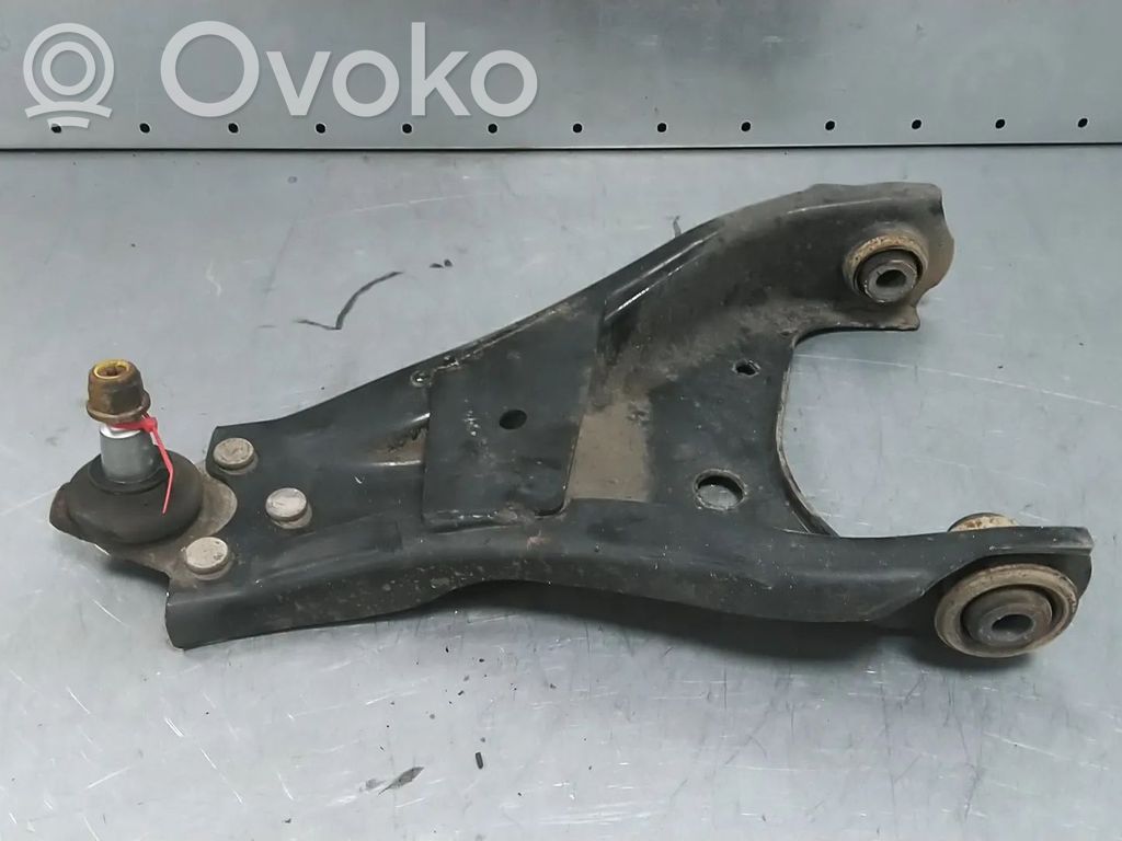 Dacia Duster Brazo de suspensión/horquilla inferior delantero 