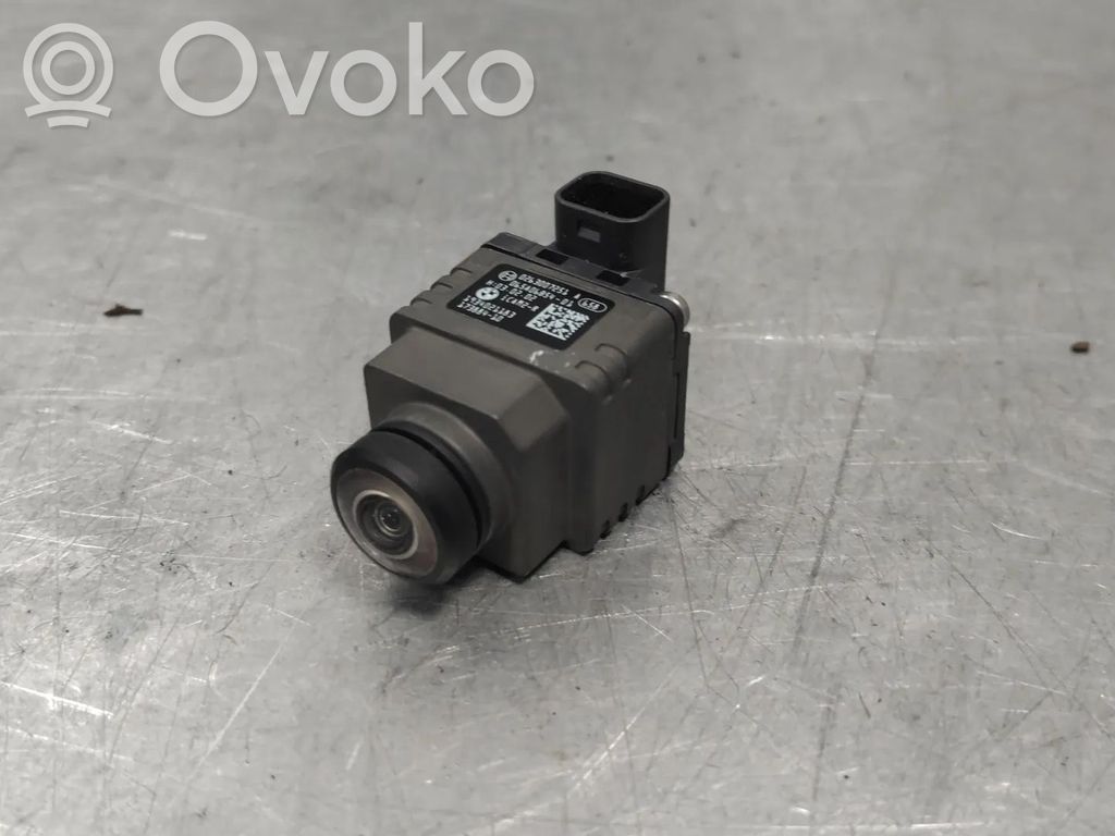 BMW 1 F40 Tailgate handle with camera 