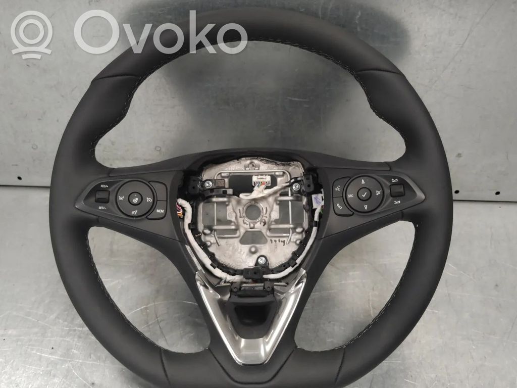 Opel Corsa F Ohjauspyörä 